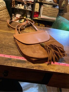 Signature flat crossbody bag